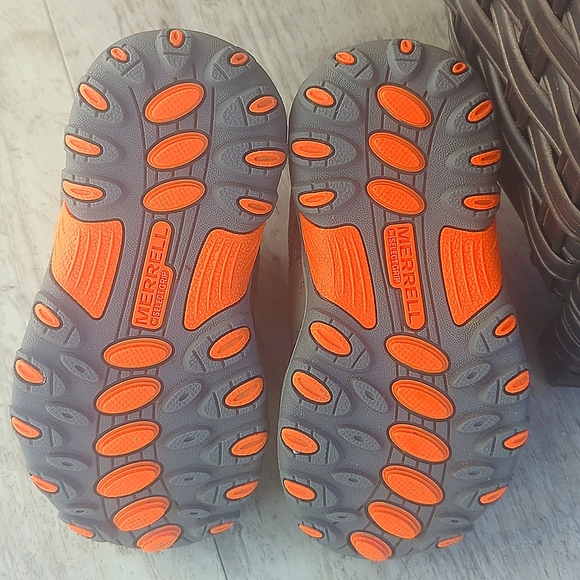 Merrell trail shoes - Picture 2 of 4